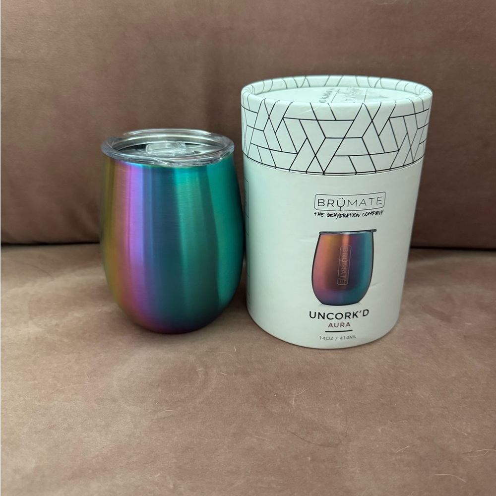 Brumate Uncork'd Aura Insulated Wine Tumbler - Multicolor New Never Used